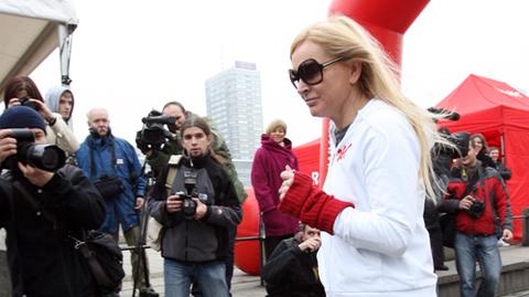 Monika Olejnik pobiegła wokół Pałacu Kultury