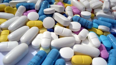 Śląscy aptekarze alarmują: brakuje leków ratujących życie, bo te sprzedawane są za granicę