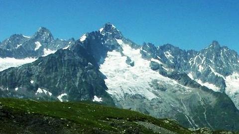 Mont Blanc "urósł" o ponad dwa metry