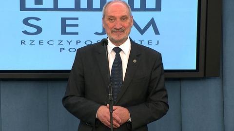 Macierewicz: to sytuacja niespotykana