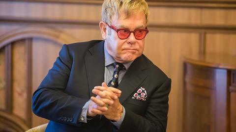 Elton John apeluje o korytarz humanitarny