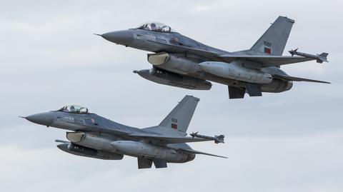 Myśliwce Gripen i F-16 (wideo archiwalne)