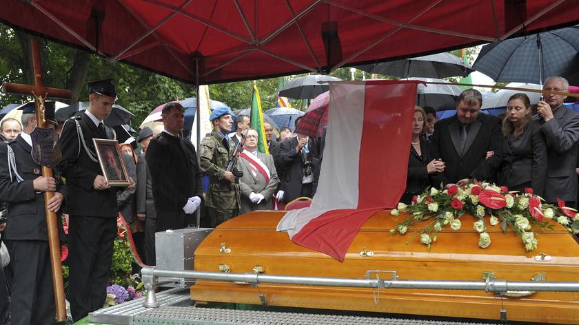 Zakończył się pogrzeb Andrzeja Leppera