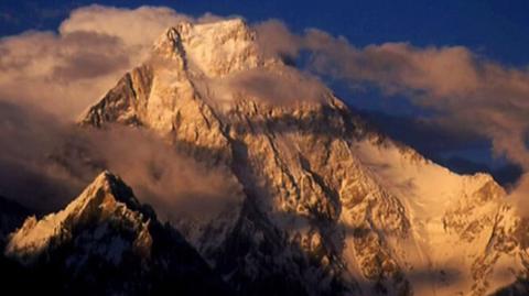 15.05 | Mount Everest coraz mniej lodowy?