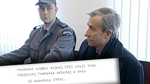 Radni oddajnili protokół z sesji rady miasta w 1994 roku