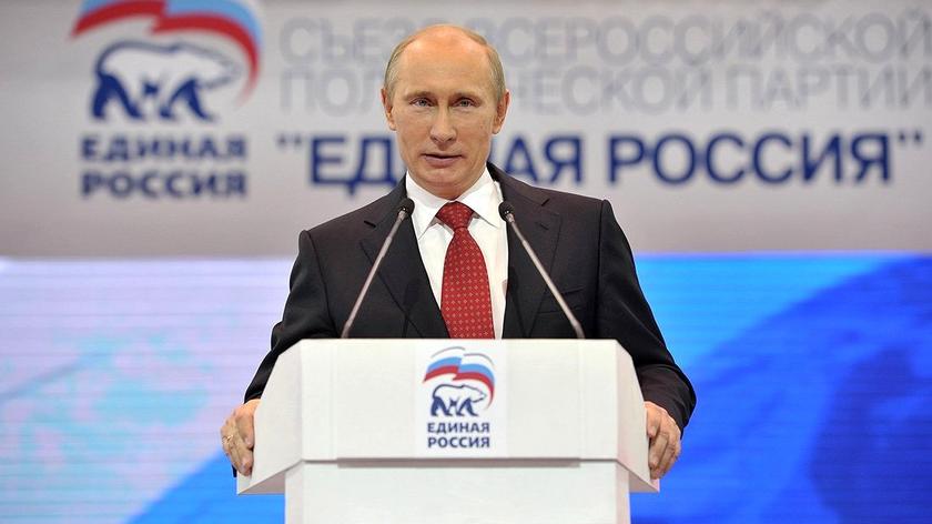 Władimir Putin podczas zjazdu Jednej Rosji w 2012 roku 