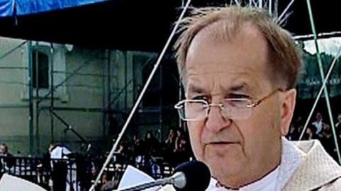 Kolejne miliony dla Ojca Dyrektora