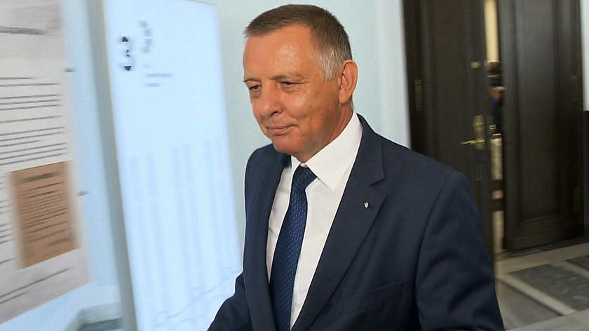 Poll: should the President of the Supreme Audit Office, Marian Banaś, resign from office amid irregularities in his asset declaration?