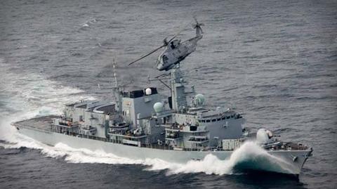 Duma Royal Navy zawinęła do Gdyni