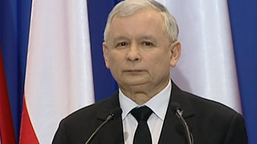 Kaczyński krytykuje powołanie Artymiaka na szefa NPW