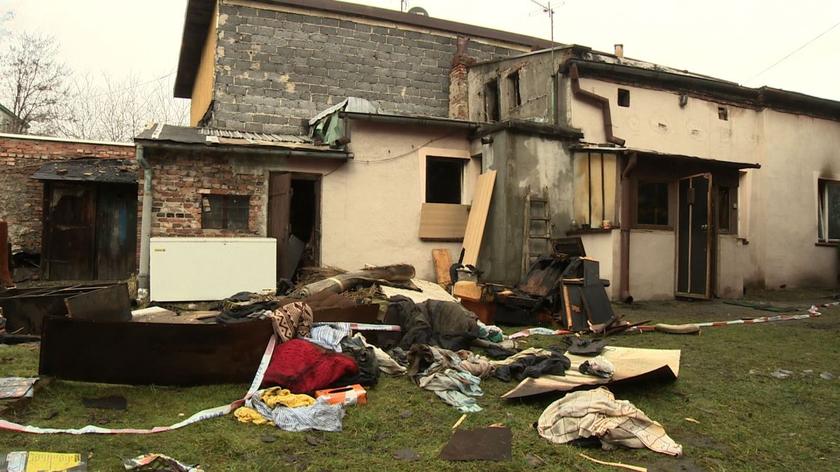 Pożar domu w Sosnowcu. Nie żyją trzy osoby