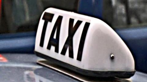 Tajemnicza śmierć taksówkarza 