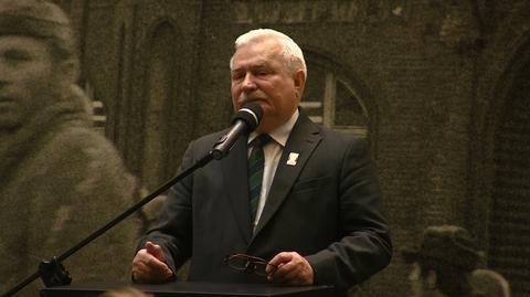 Lech Wałęsa przemawia w Gdańsku