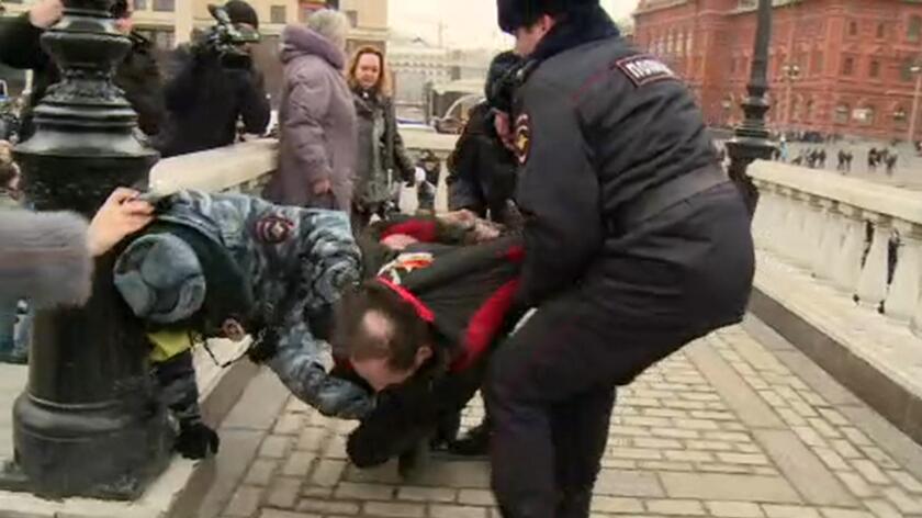 W Moskwie zatrzymano około 100 osób