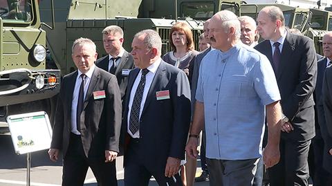 Łukaszenka wizytuje mińskie zakłady zbrojeniowe