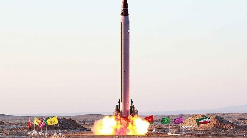 Iran pokazuje swoją tajną bazę rakietową
