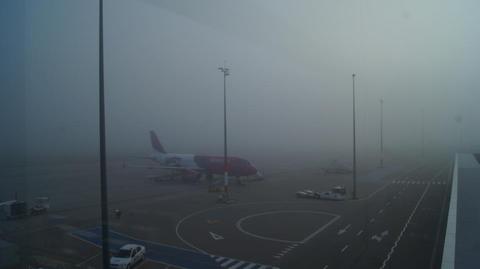 Mgła po raz kolejny utrudnia funkcjonowanie lotniska w Poznaniu 