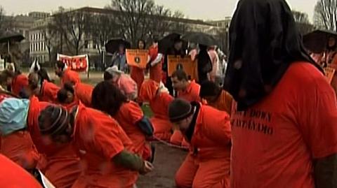 W więzieniu Guantanamo dochodziło do tortur - twierdzą protestujący
