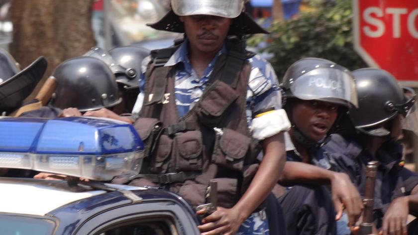 Policjant otworzył ogień do demonstrujących w Mityanie w Ugandzie