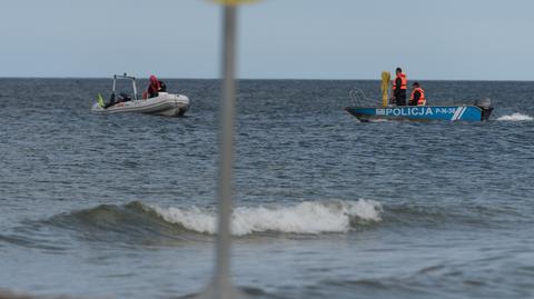 Na plażę w okolicach Ustki morze wyrzuciło ciało