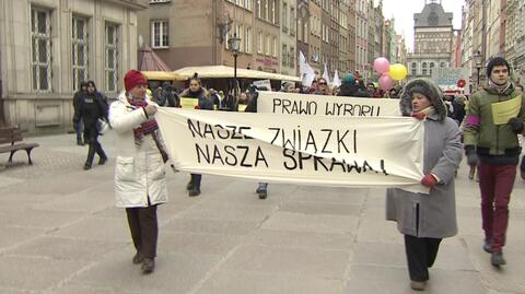 Manifa przeszła przez Gdańsk. Pod Neptunem czekali narodowcy
