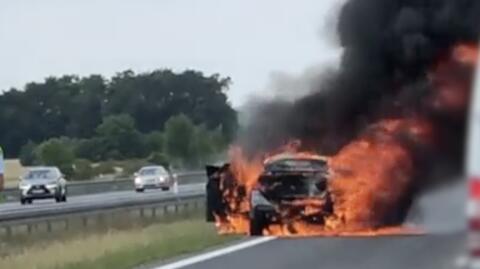 Pożar auta na A2. Utrudnienia na autostradzie