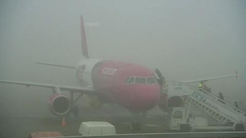 Loty z gdańskiego lotniska odwołane przez mgłę