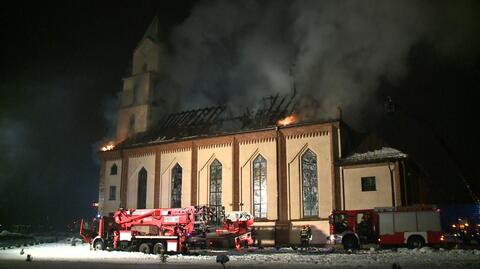 Palił się kościół w Orzeszu. Trwa dogaszanie dachu