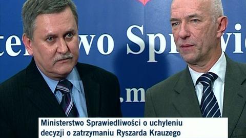 Prokurator Staszak i minister Ćwiąkalski podczas konferencji o Ryszardzie Krauze