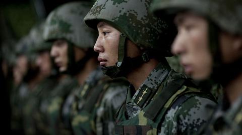 Tysiąc wojskowych w centrum Pekinu. Protest przeciwko redukcjom