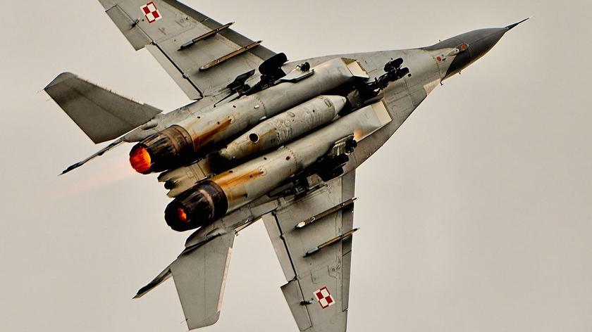 MiG-29 rozbił się, podchodząc do lądowania (relacja reportera z miejsca wypadku)