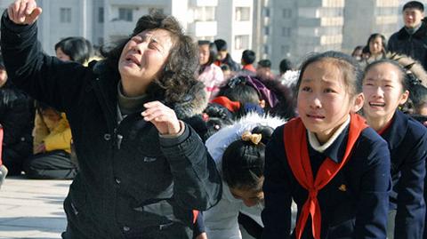 Koreańczycy "najpierw muszą oduczyć się płakać przed kamerami"
