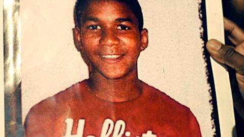 Zarzut morderstwa za zastrzelenie czarnoskórego 17-latka