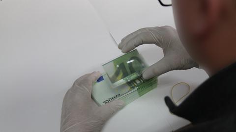 Policjanci znaleźli podrobione banknoty