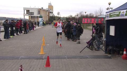 Poznań: Biegali wokół jeziora Maltańskiego