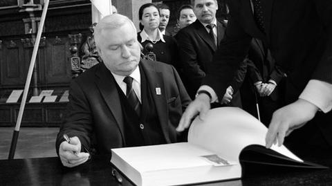 W księdze kondolencyjnej Wałęsa się tylko podpiał