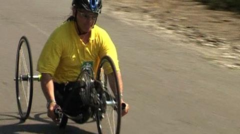 Niepełnosprawny sportowiec na 800-kilometrowej trasie z Zakopanego do Gdańska