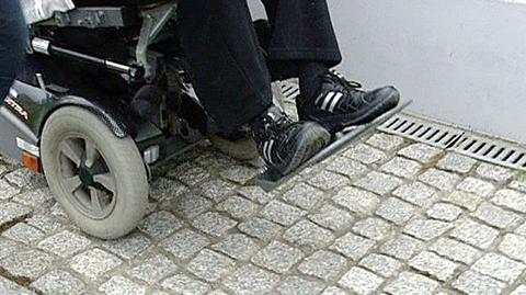 NIK: ponad 90 proc. budynków na Podlasiu nie jest przystosowanych dla niepełnosprawnych