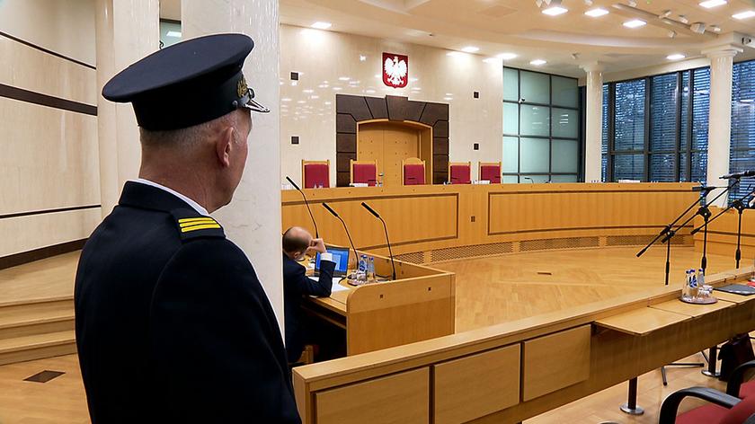 Ziobro złożył wniosek o wykluczenie trzech sędziów. Rozprawa w trybunale odroczona