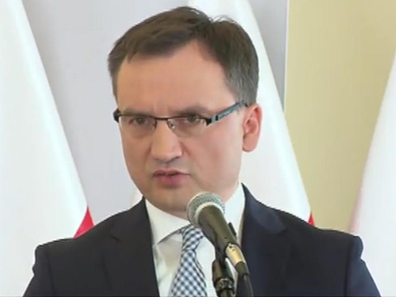 Ziobro Polecilem Wszczac Sledztwo Ws Skazania Tomasza Komendy Tvn24