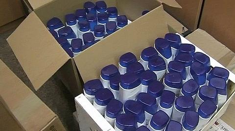 Policjanci zabezpieczyli 56 tys. butelek podrobionego szamponu
