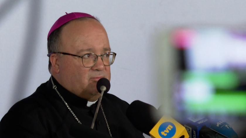 Bez przełomu po wizycie w Polsce arcybiskupa Charlesa Scicluny 
