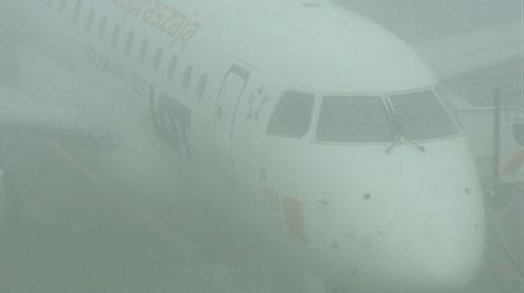 Mgła sparaliżowały lotnisko