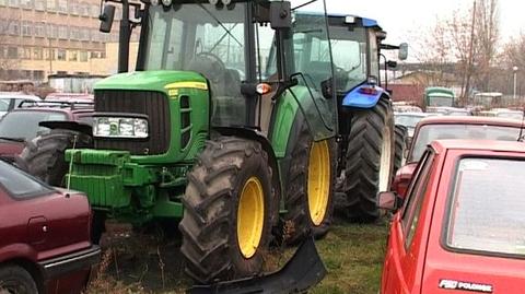 Próbowali przemycić traktory za milion złotych