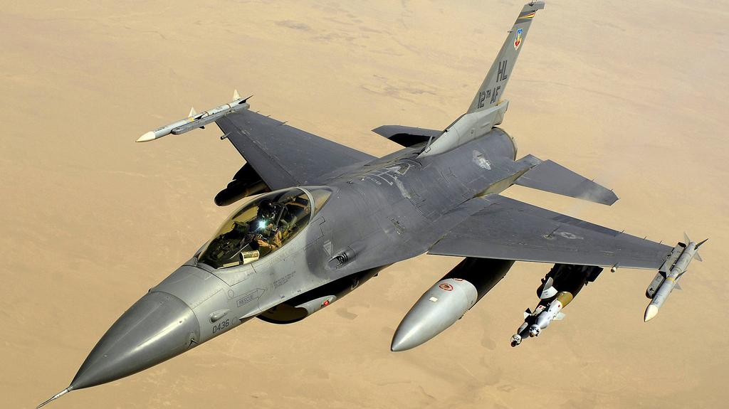 Amerykański myśliwiec F-16