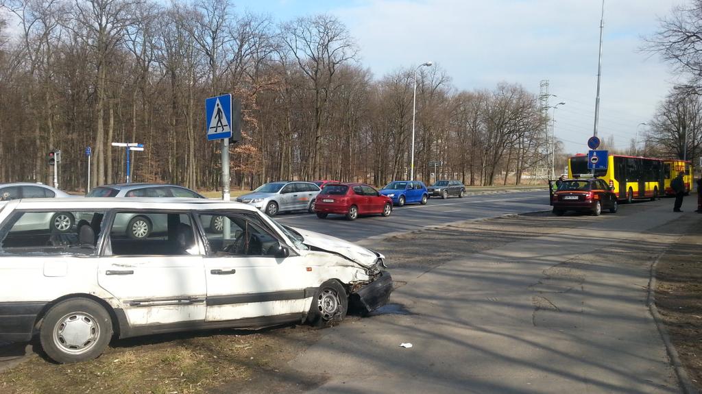 Na miejscu tworzyły się korki