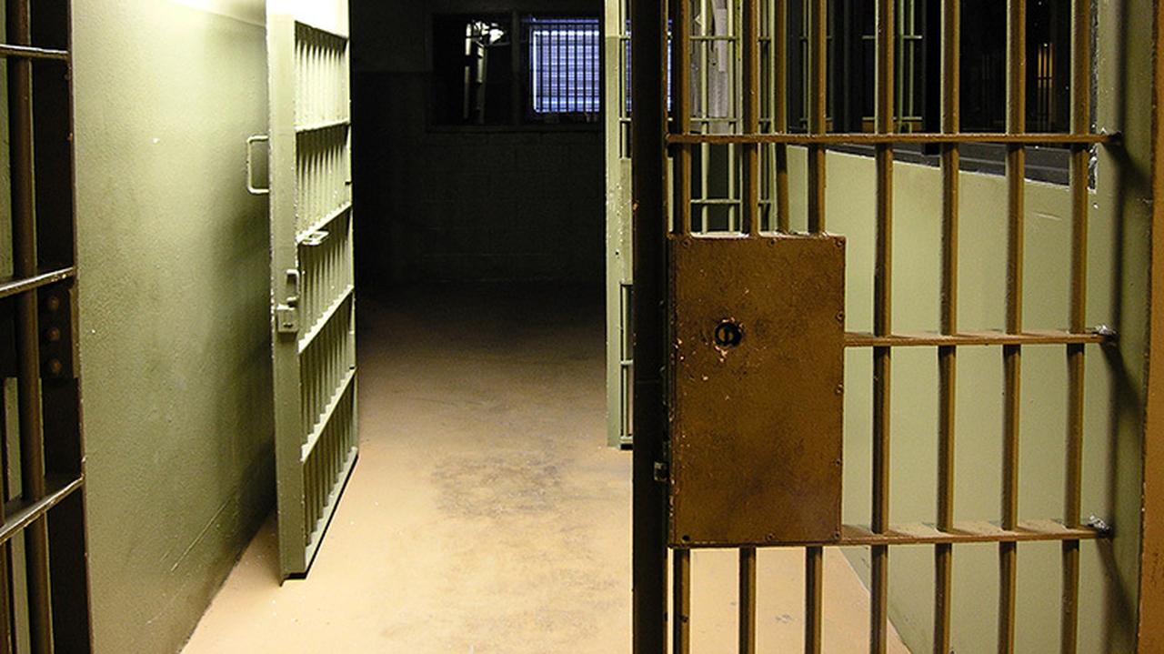 Nie płacił alimentów. Szukali go przez 26 lat