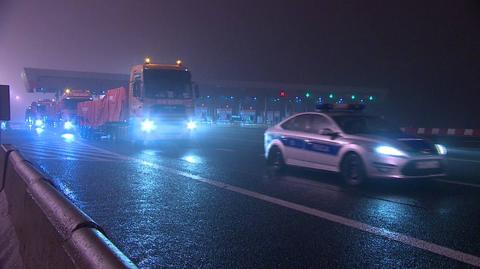 Konwój nie zdążył przejechać nocą przez Polskę