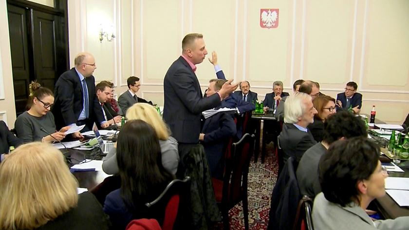 Opozycja: nie można procedować nielegalnie w Sejmie