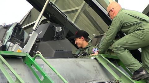 Kamil Stoch poleciał myśliwcem F-16D "Jastrząb"